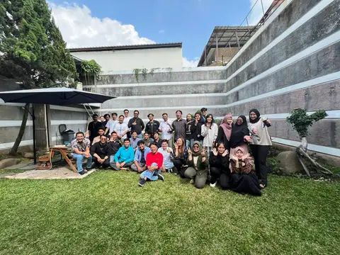 Kegiatan tim DHealth 9